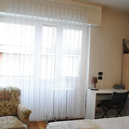 Dreaming Piazza Bra 3* Βερόνα