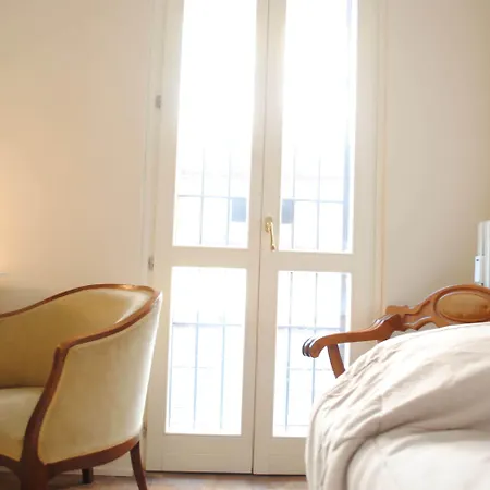 Dreaming Piazza Bra Gæstehus 3*